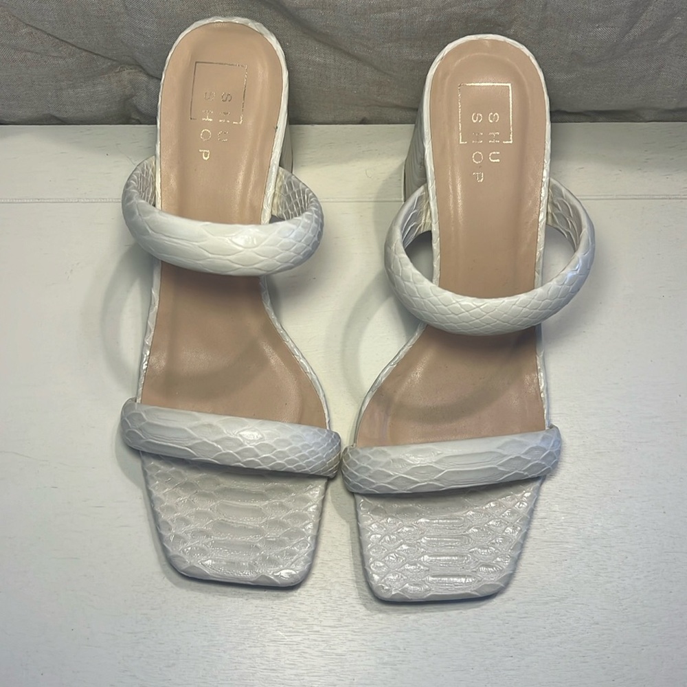 Shu Shop off white snake skin heels- size 8